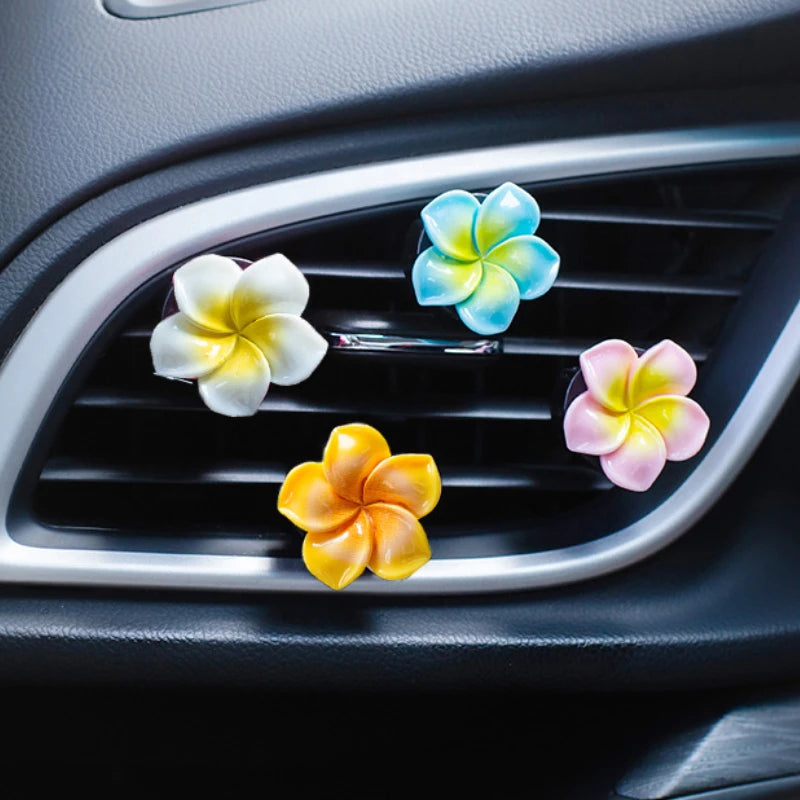 Accessoires de décoration en fleurs de pêche.