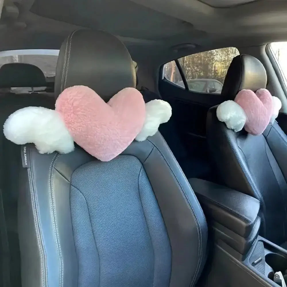Coussin en forme de cœur pour siège